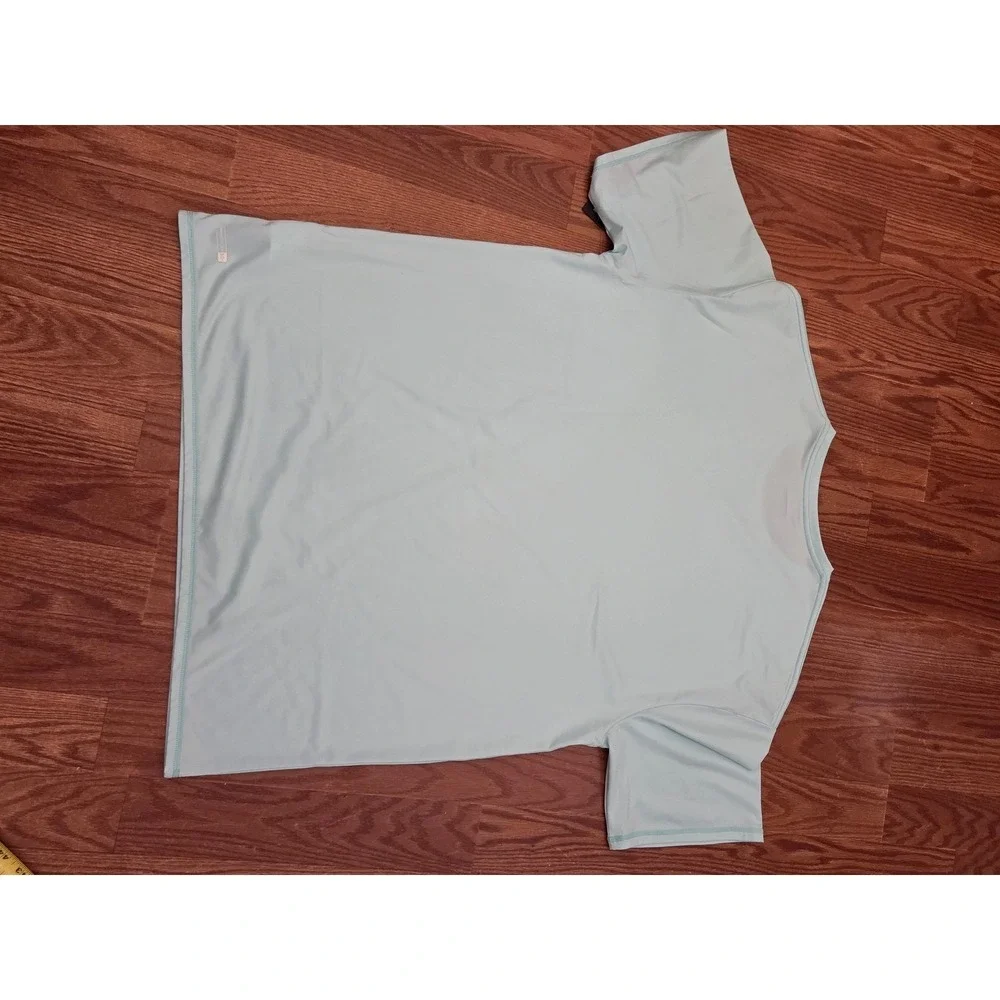 Quiksilver Mens‎ XXL Surf Tee Rash Guard UPF 50+ Light Blue Short Sleeve Shirt